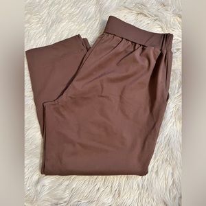 Zac & Rachel stretchy pants.